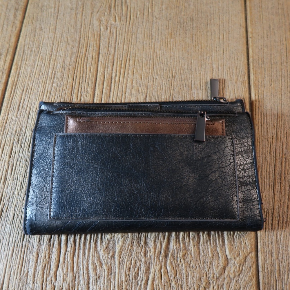 Foax leather wallet